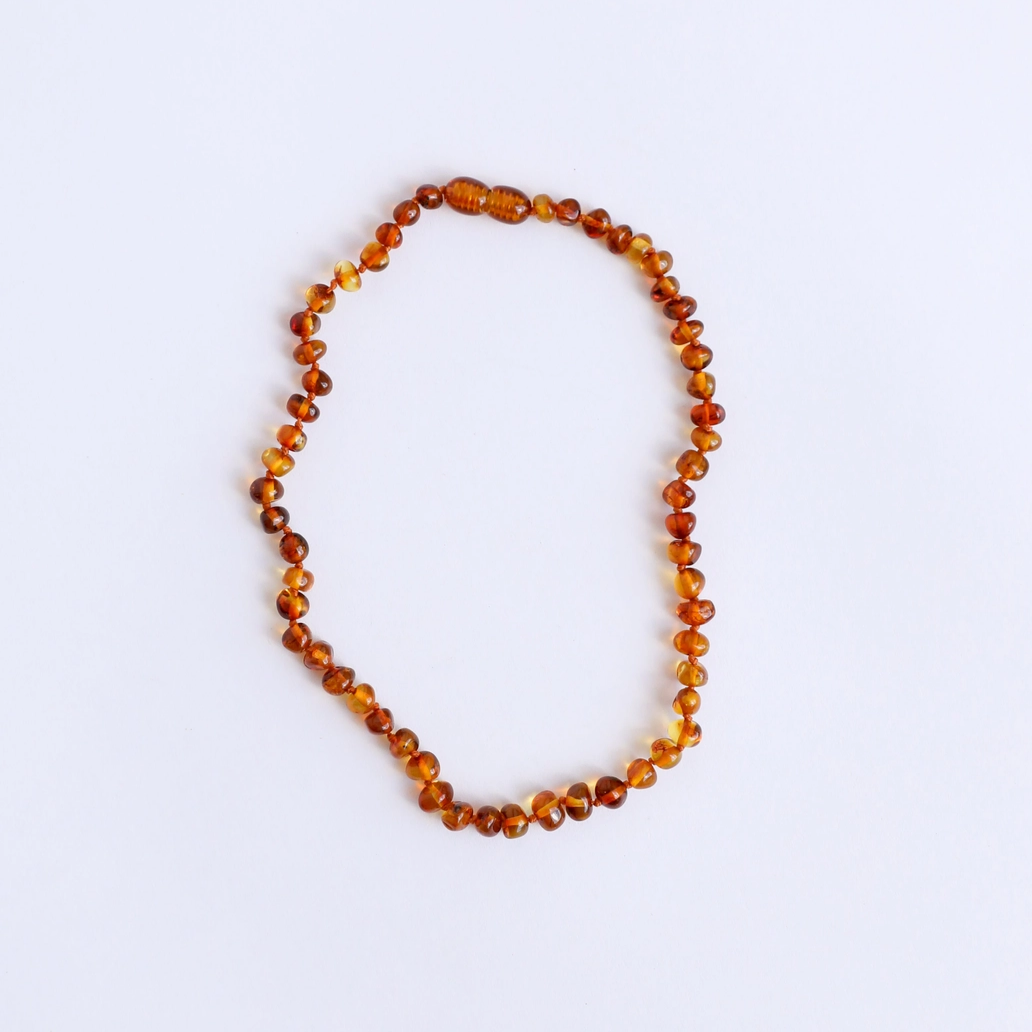 Polished Cognac Baltic Amber Necklace - CanyonLeaf