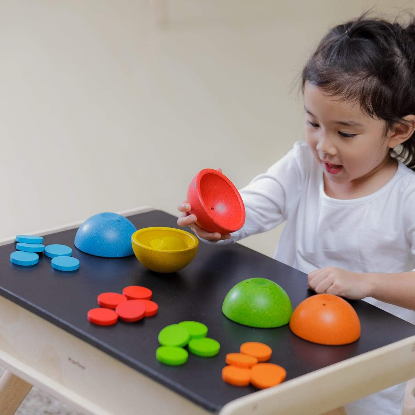 Sort & Count Cups - Plan Toys