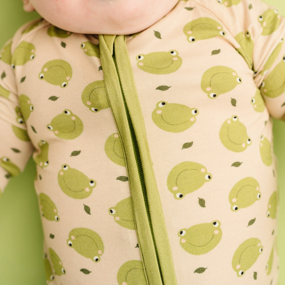 Froggy Friends Bamboo Sleeper - Little One Shop