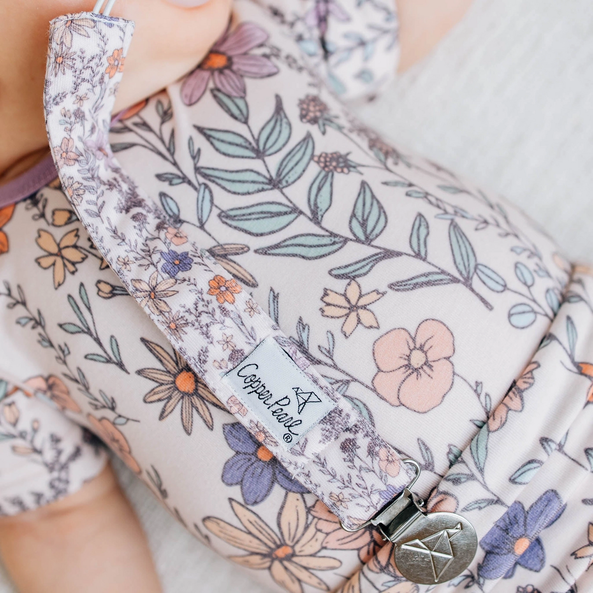 Flora Binky Clips - Copper Pearl