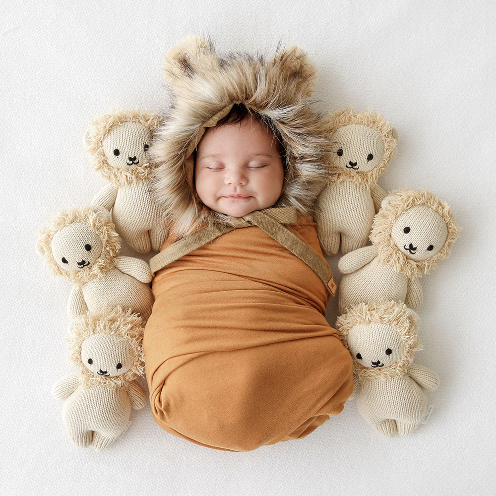 Baby Lion - Cuddle + Kind