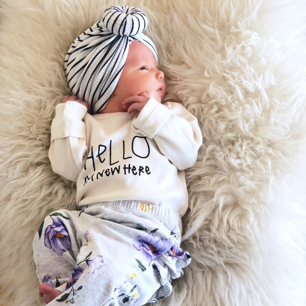 Hello I'm New Here Long Sleeve Bodysuit - Tenth & Pine