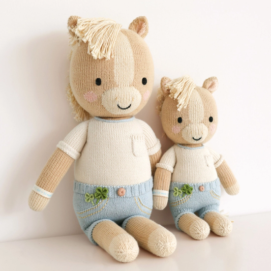 Liam the Pony - Cuddle + Kind