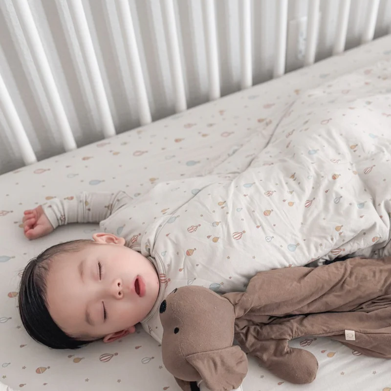 Up Up & Away 1.0 Tog Sleep Bag - Gunamuna