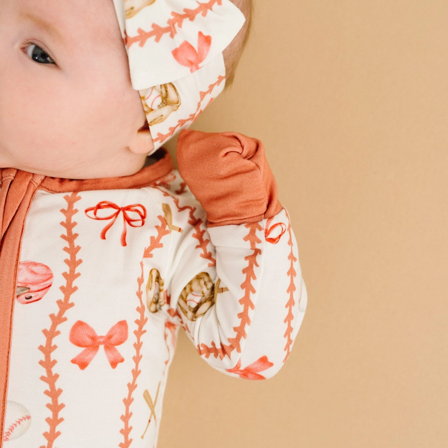 Pretty Pitch Sleeper - Little One Shop