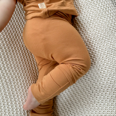 Clay Fold Over Bamboo Leggings - Tenth & Pine