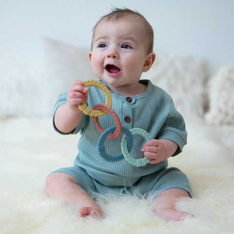 Rainbow Baby Linking Rings - Itzy Ritzy