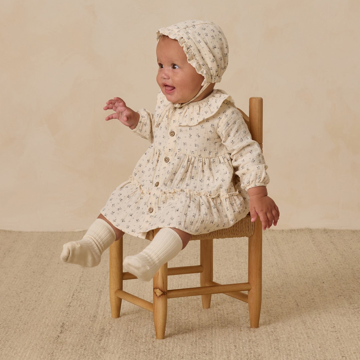 Bluebell Ruffle Collar Button Dress - Quincy Mae
