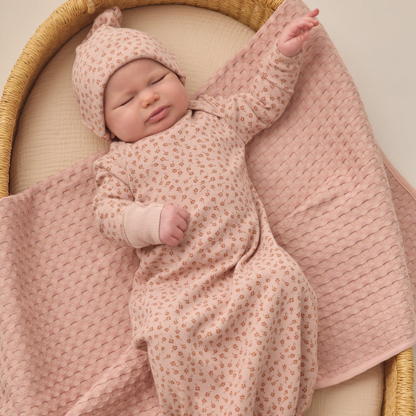 Posy Knotted Gown + Hat Set - Quincy Mae