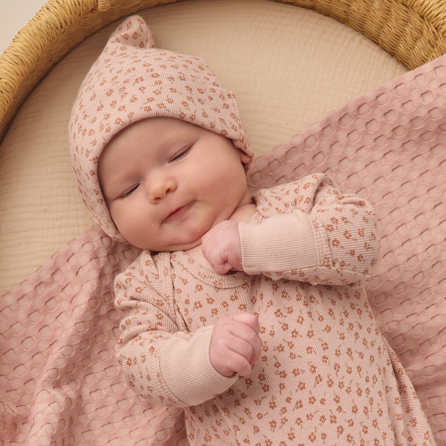 Posy Knotted Gown + Hat Set - Quincy Mae