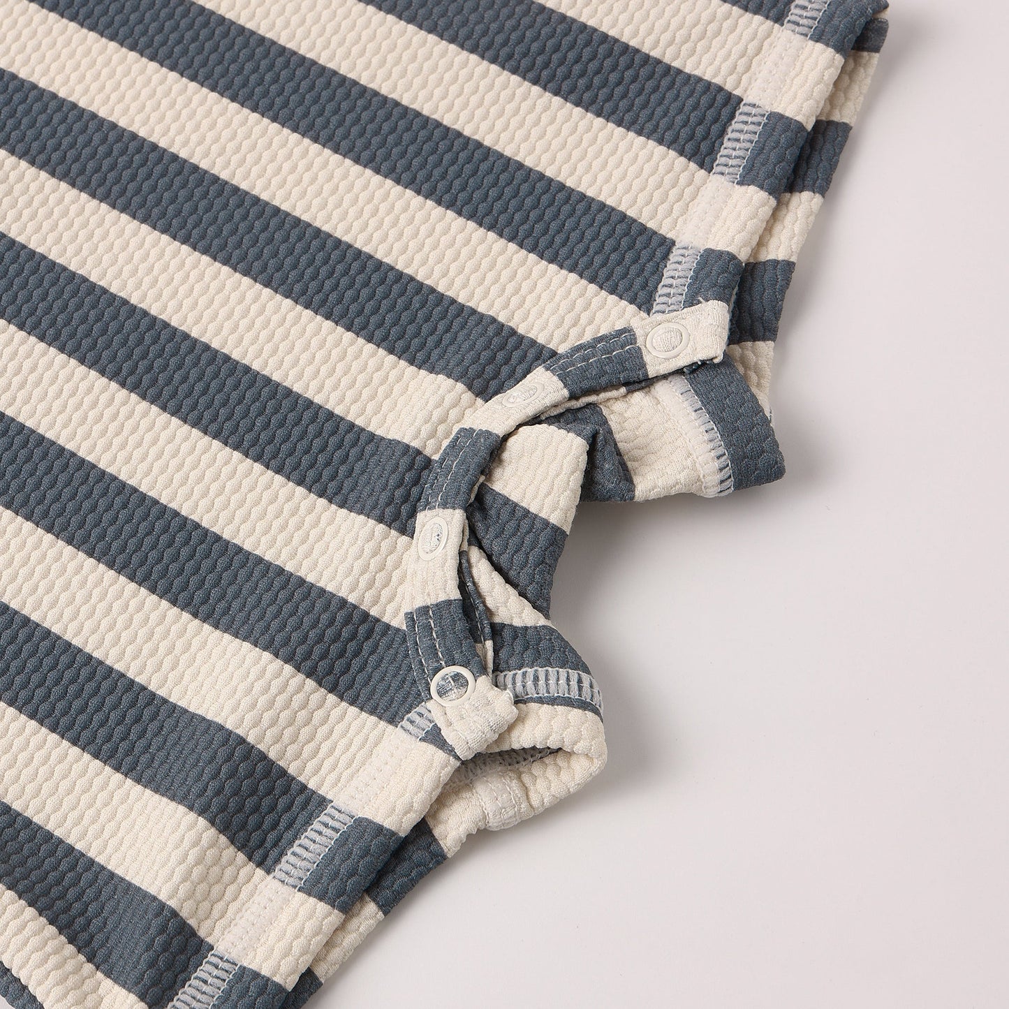 Ocean Retro Stripe Zip Rashguard - Quincy Mae