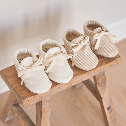 Ivory Baby Booties - Quincy Mae