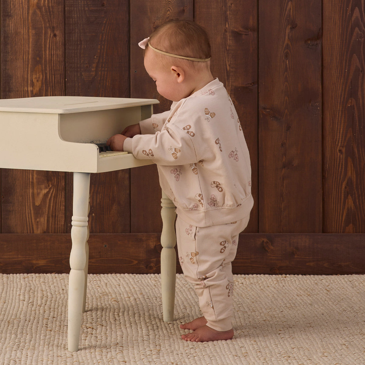 Mittens Sweatshirt & Pant Set - Quincy Mae