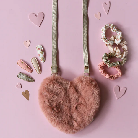 Fluffy Heart Bag - Rockahula