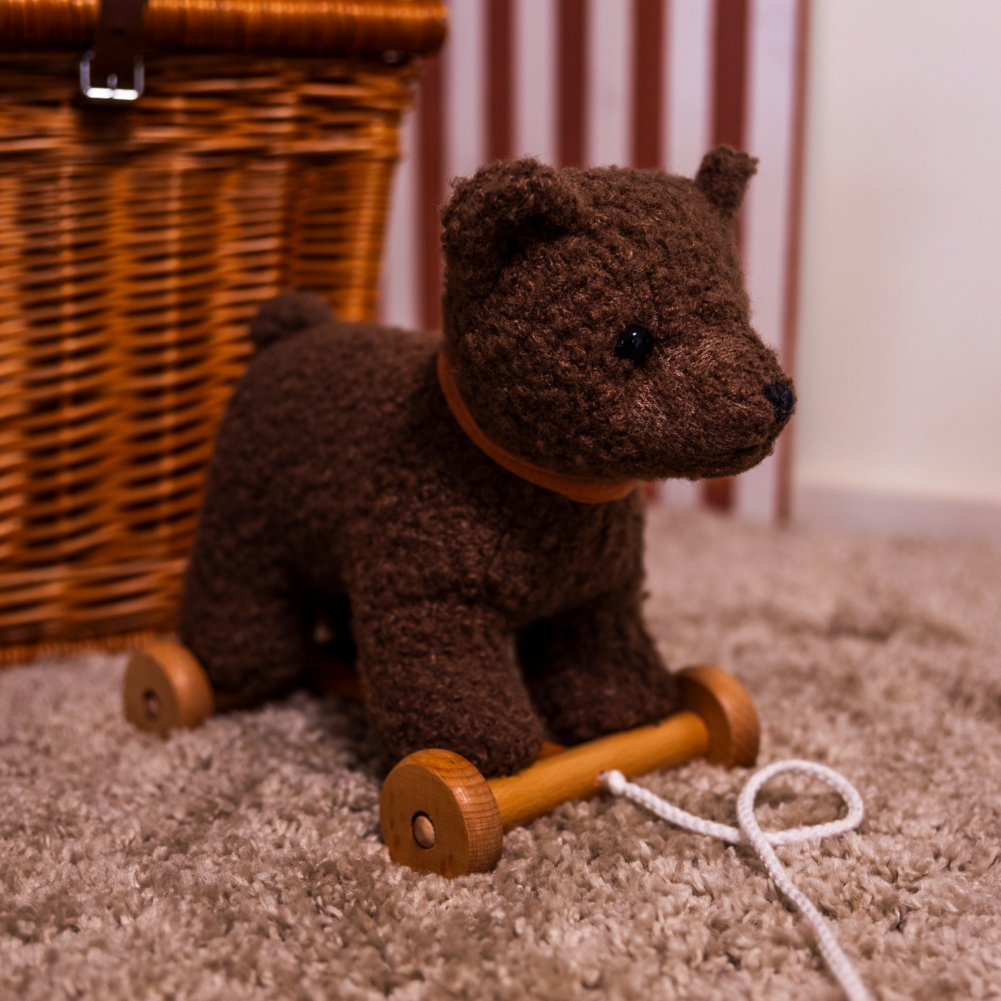 Pull Along Raoul - Egmont Toys