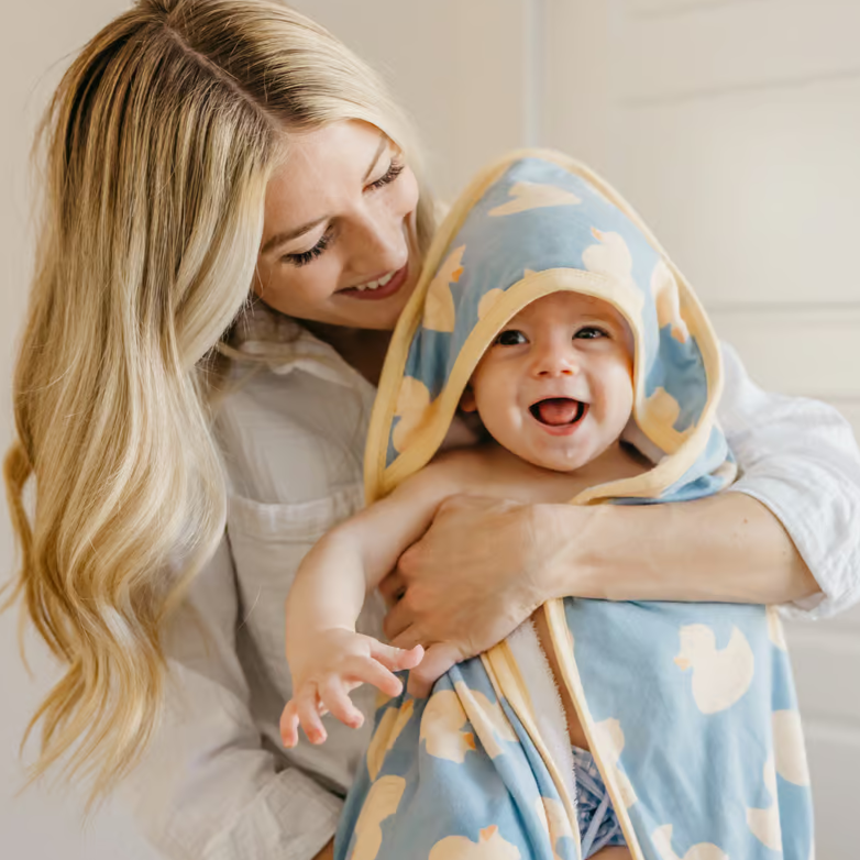 Ducky Knit Hooded Towel - Copper Pearl