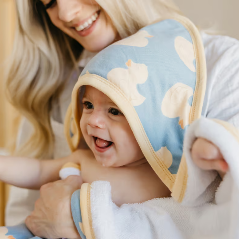 Ducky Knit Hooded Towel - Copper Pearl