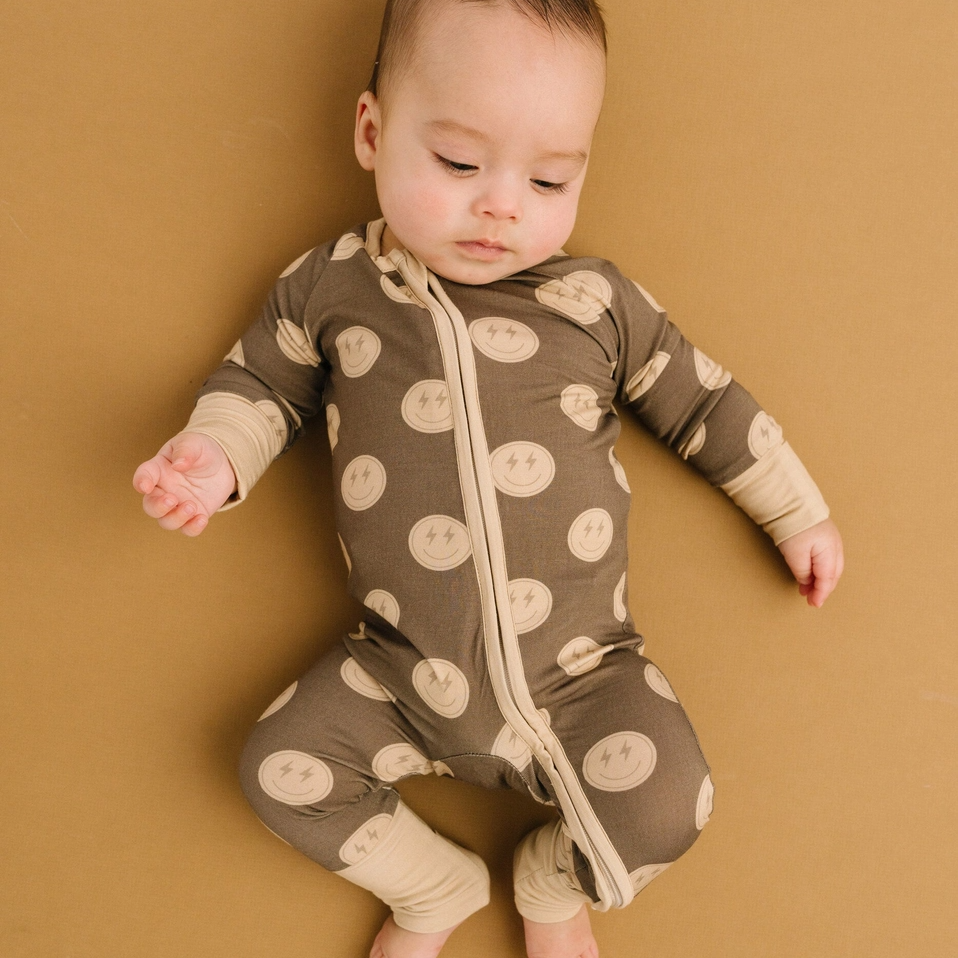 Neutral Smiley Sleeper - Little One Shop