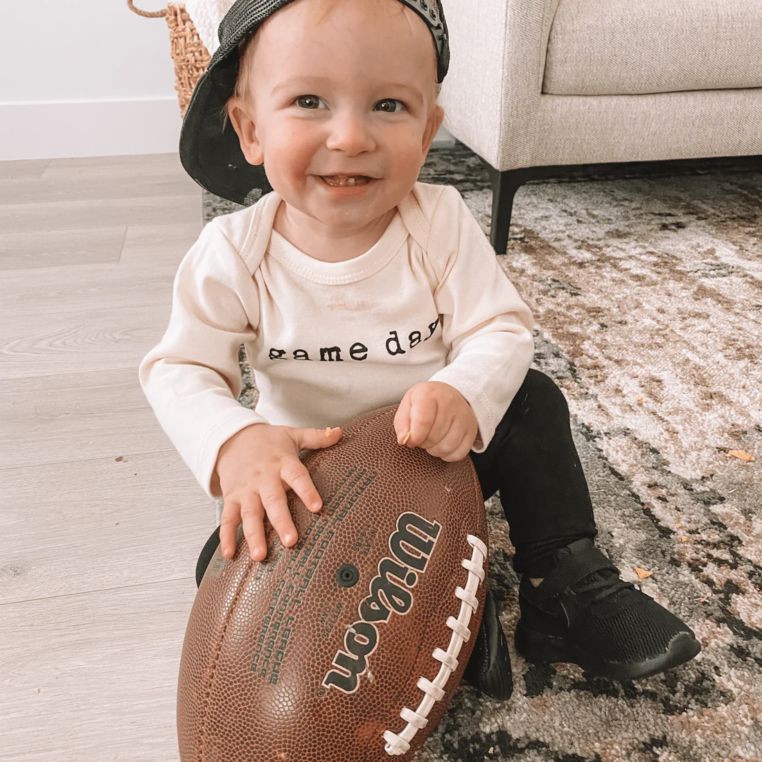Game Day Long Sleeve Bodysuit - Tenth & Pine