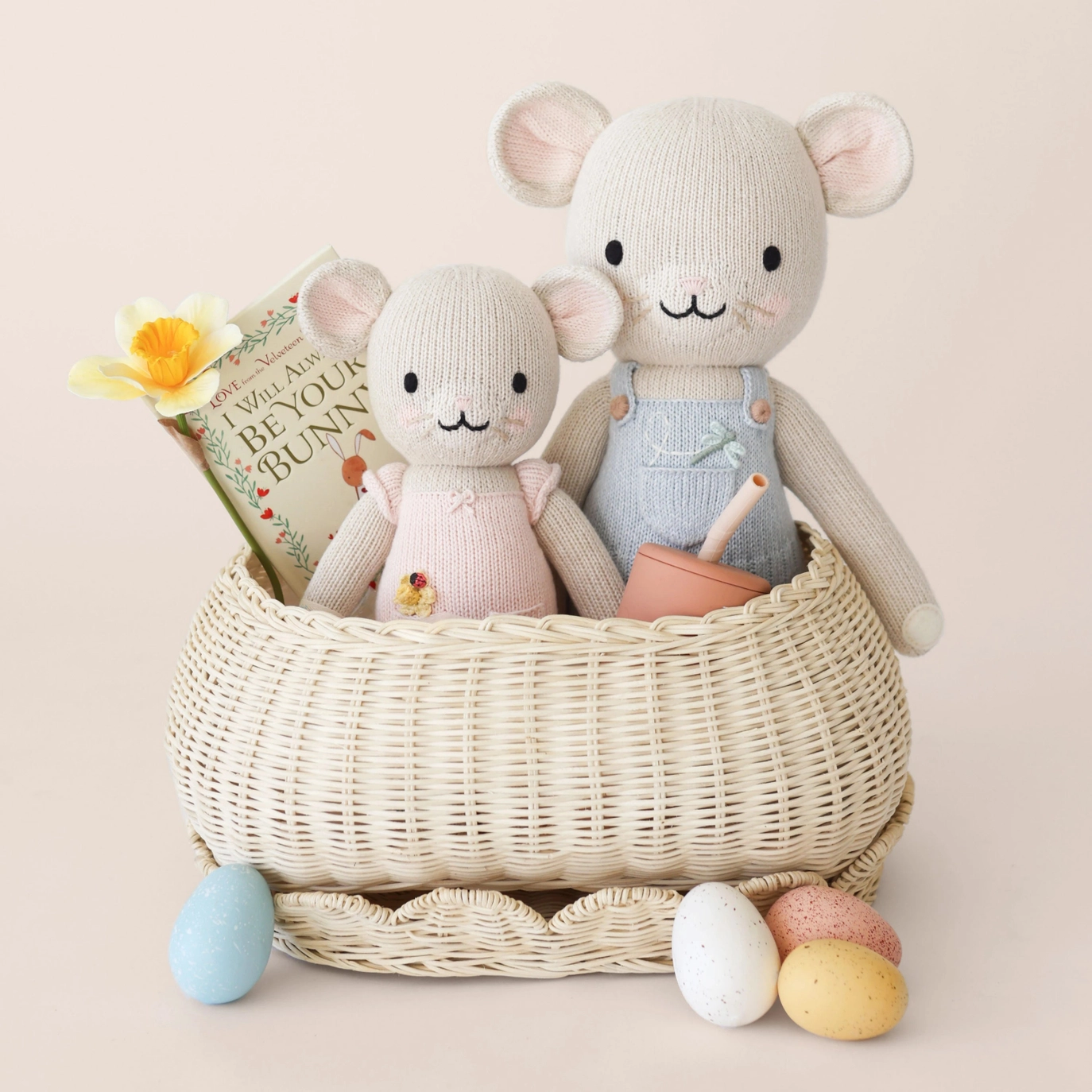 Beatrice the Mouse - Cuddle + Kind