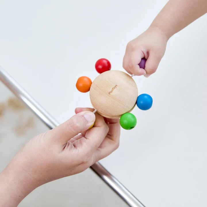 Pull & Grasp - Plan Toys