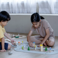 Medium Rubber Road & Rail Set - Plan Toys