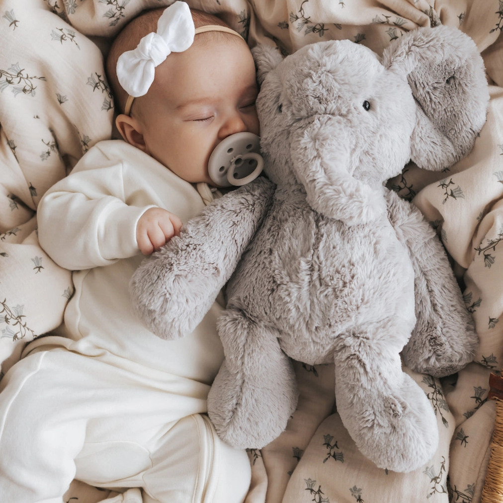 Olive the Elephant - Snuggle Bunnies