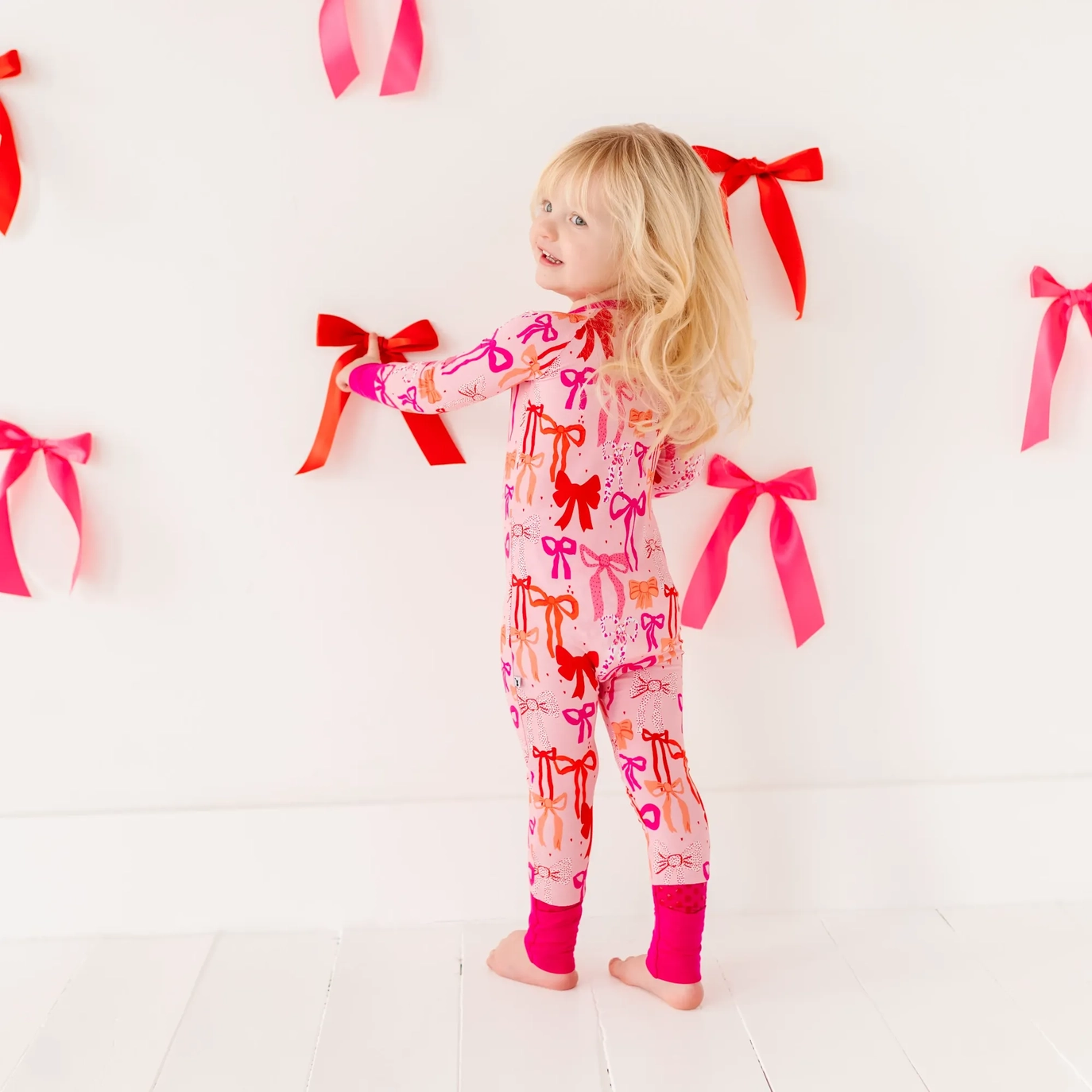 Little Bow Convertible Footie - Kiki & Lulu