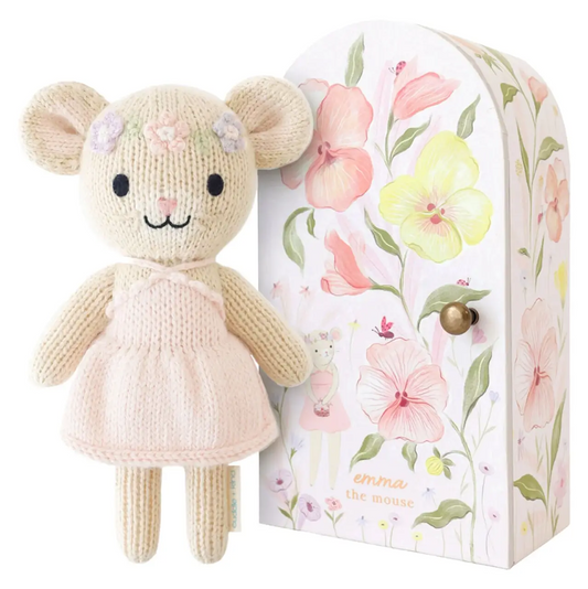 Tiny Emma the Mouse - Cuddle + Kind