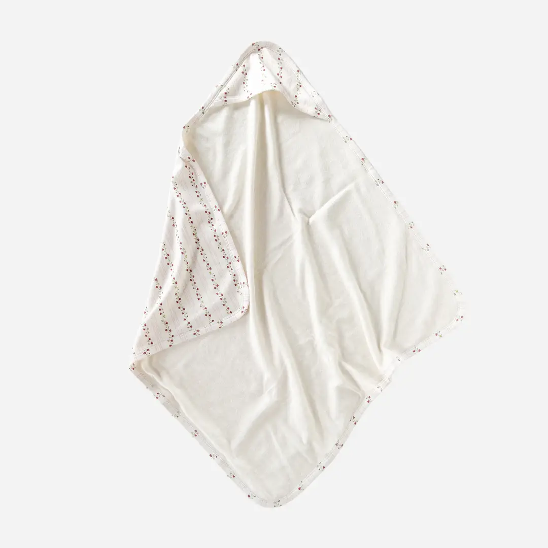 Strawberry Hooded Towel - The Blueberry Hill