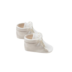 Ivory Baby Booties - Quincy Mae