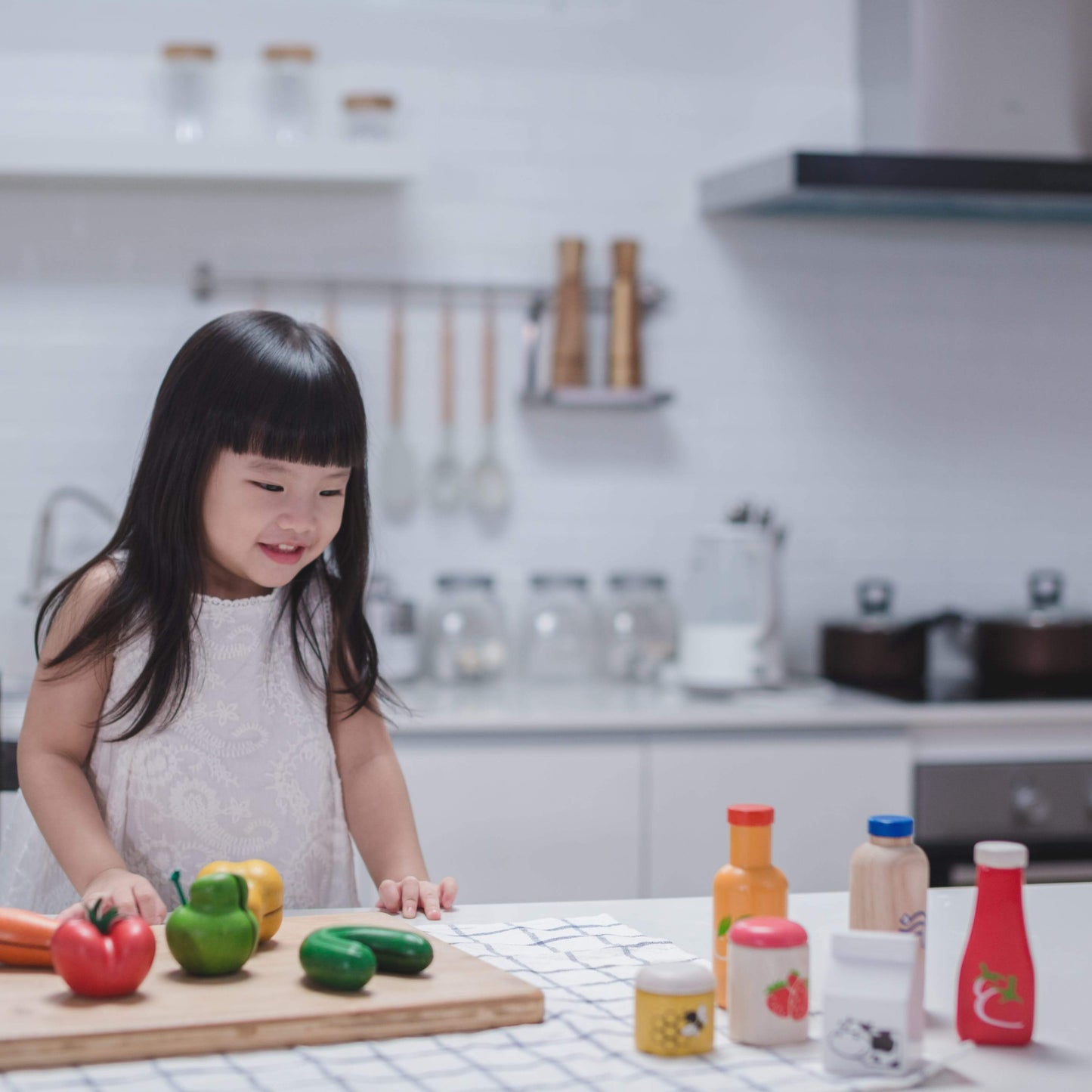 Food & Beverage Set - Plan Toys