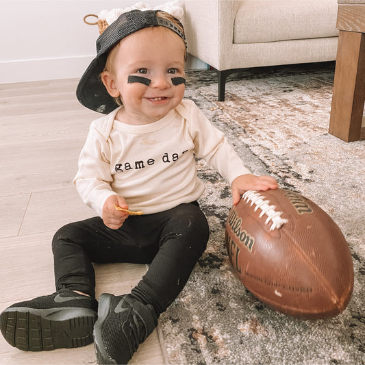 Game Day Long Sleeve Bodysuit - Tenth & Pine